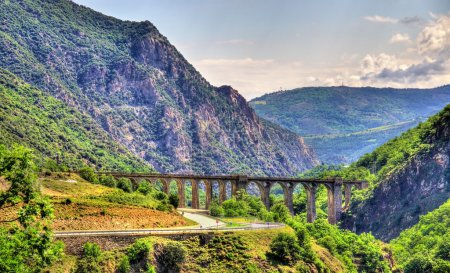 Vista de los Pirineos Catalanes, un parque natural en Francia
