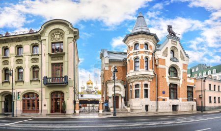 Photo for Kekusheva's house with a lion on the roof on Ostozhenka street in Moscow on an autumn cloudy mornin - Royalty Free Image