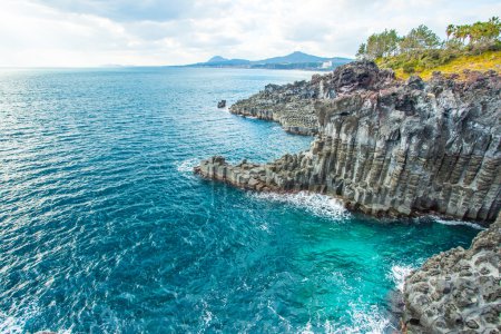 Vue de la montagne Seongsan Ilchulbong sur l'île de Jeju, en Corée du Sud
