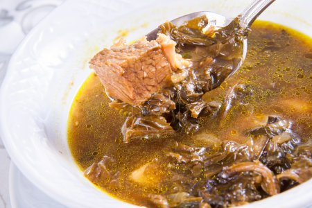 Sopa armenia con carne
