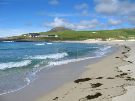 Foto de Playa de Tangasdale, Isla de Barra, Escocia en un soleado día de verano - Imagen libre de derechos