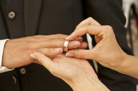 Exchange of wedding rings